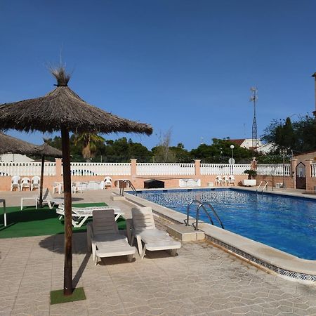 Apartament Piotr Torrevieja Exterior foto